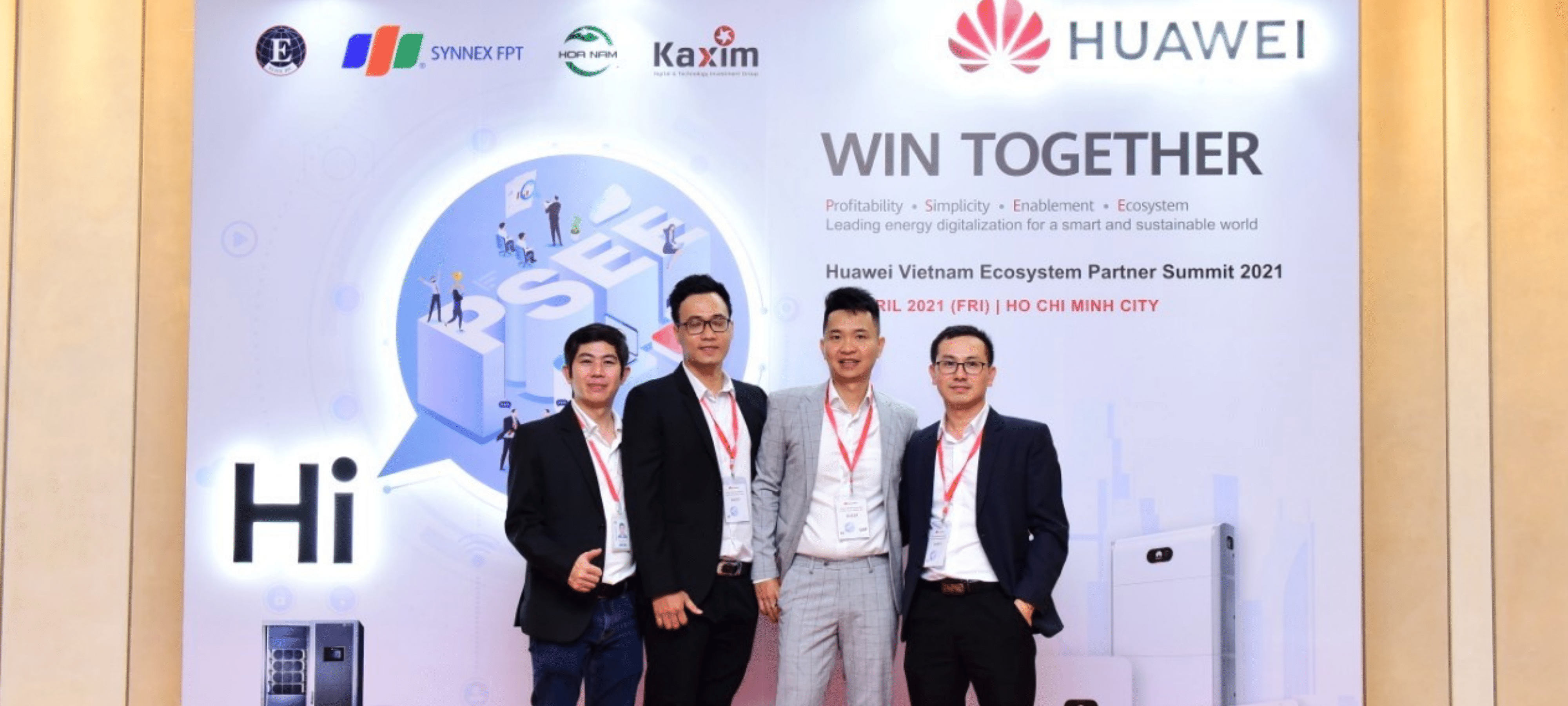 HKT Solutions tự hào được Huawei trao tặng giải thưởng Partner Adwards 2020