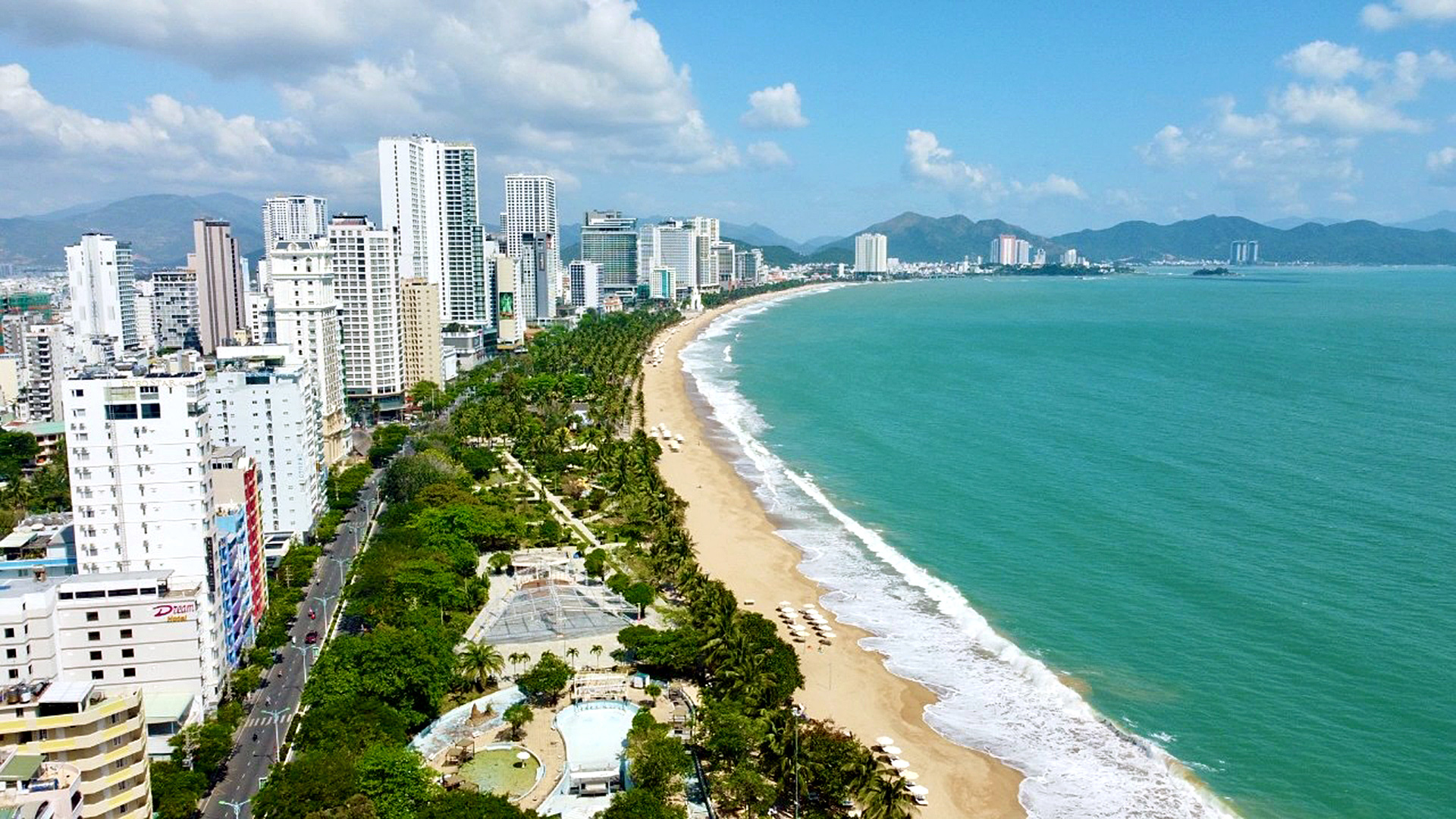 HKT Solutions - Trở về quê hương Nha Trang