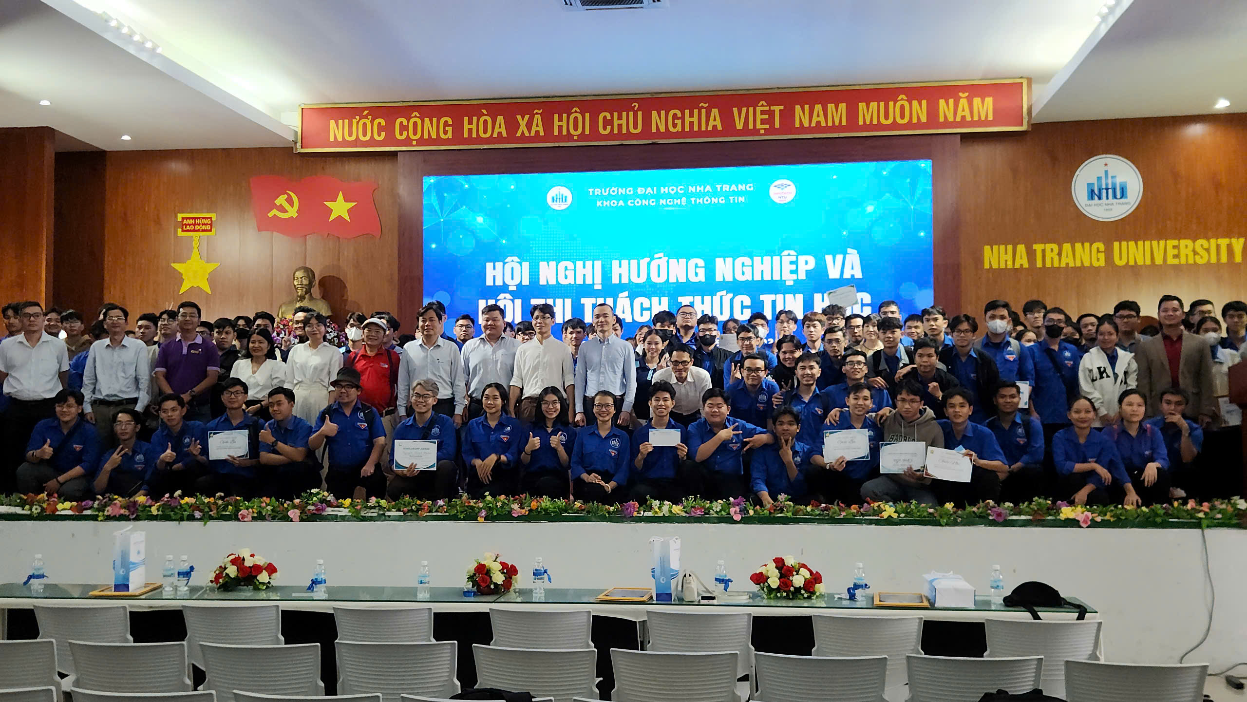 Hội nghị hướng nghiệp và Hội thi thách thức tin học 2025 - Khoa CNTT - Đại học Nha Trang
