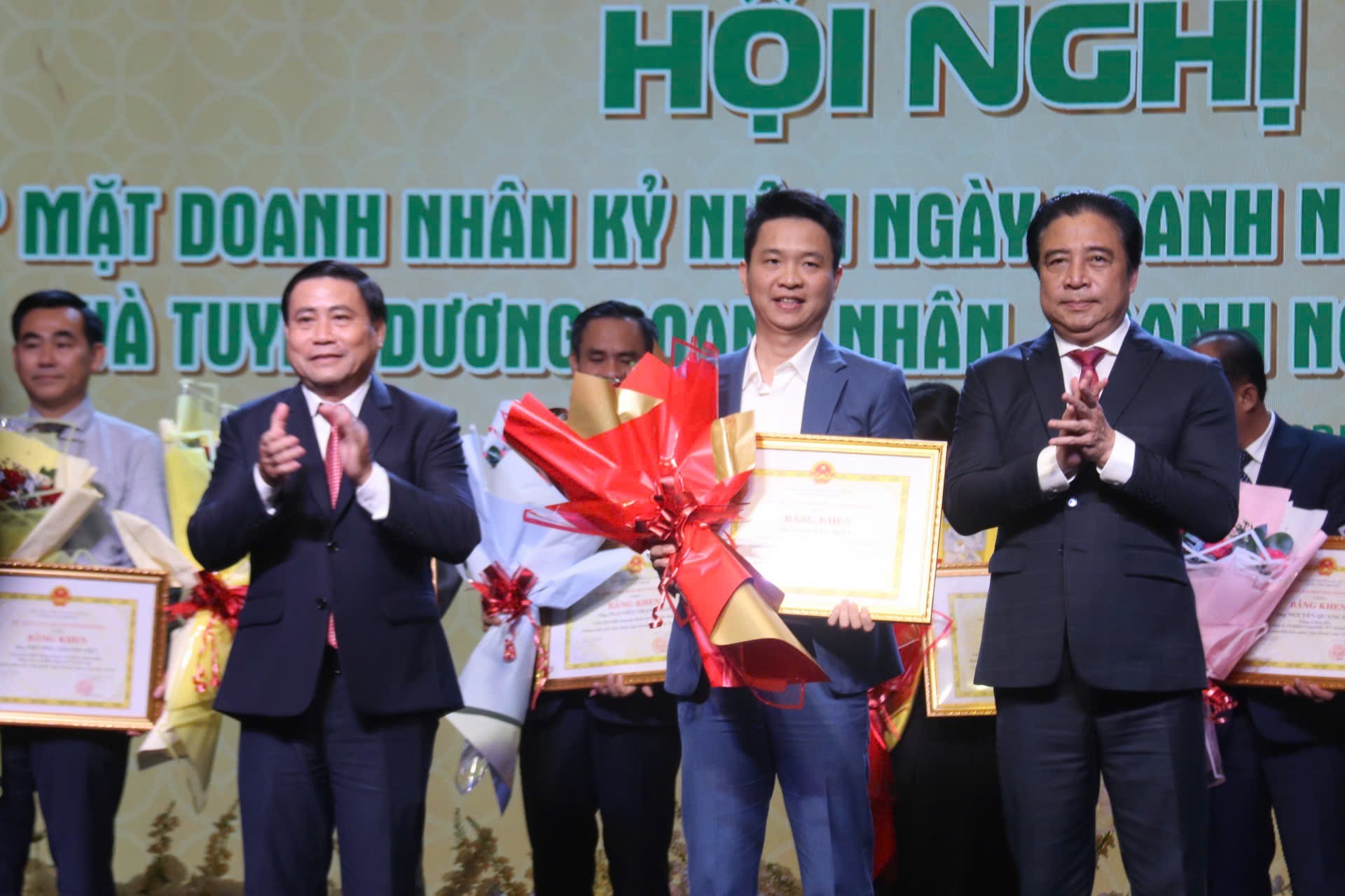 Công ty cung cấp giải pháp công nghệ cho khách sạn resort Khánh Hòa - HKT Solutions