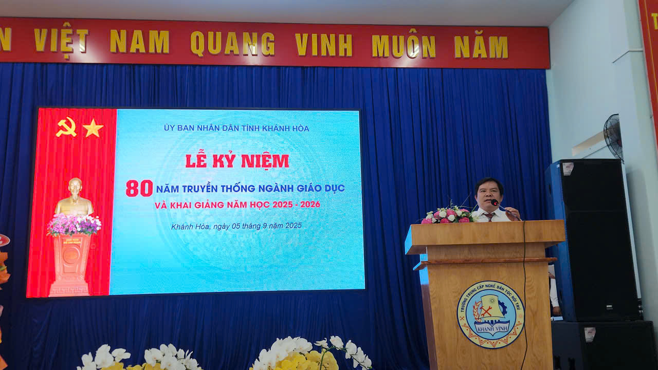 lễ khai giảng trường trung cấp nghề dân tộc nội trú khánh vĩnh
