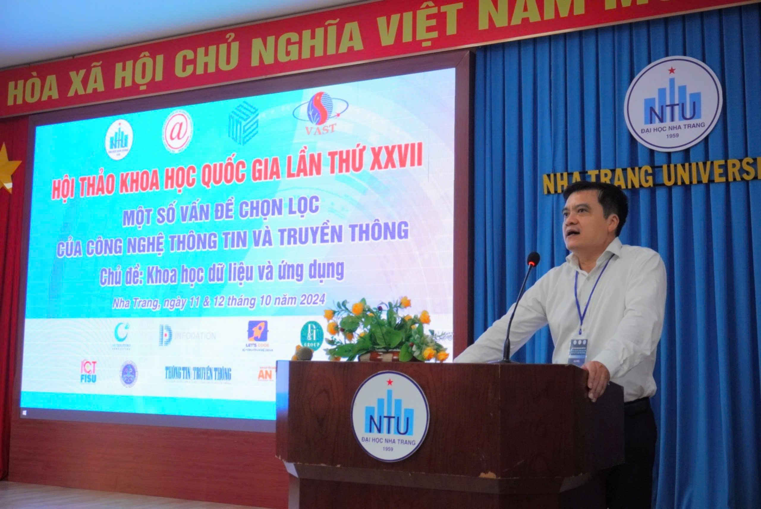 Hội thảo Khoa học Quốc gia lần thứ XXVII VNICT 2024 - 1