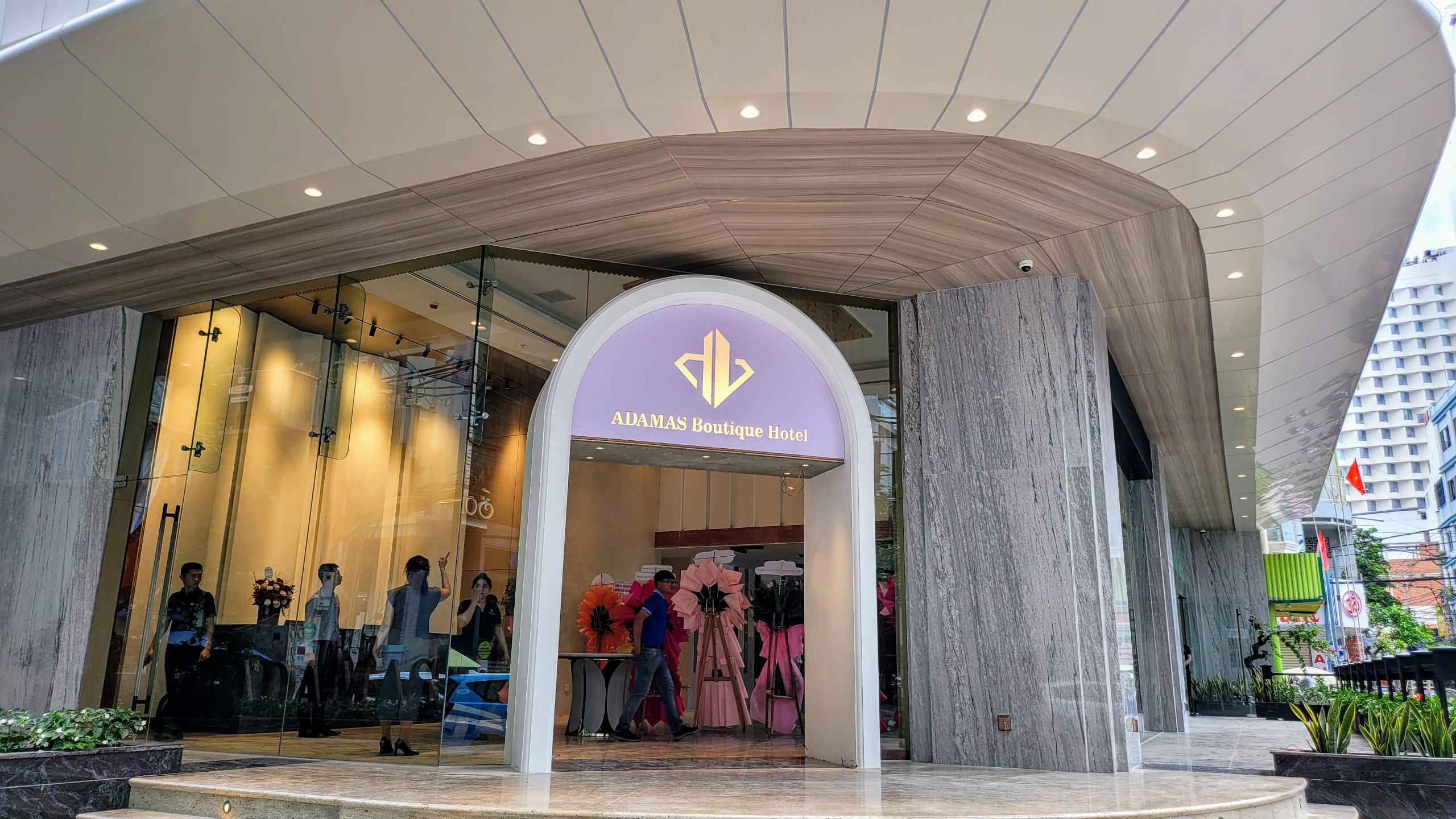 khách sạn adamas boutique nha trang